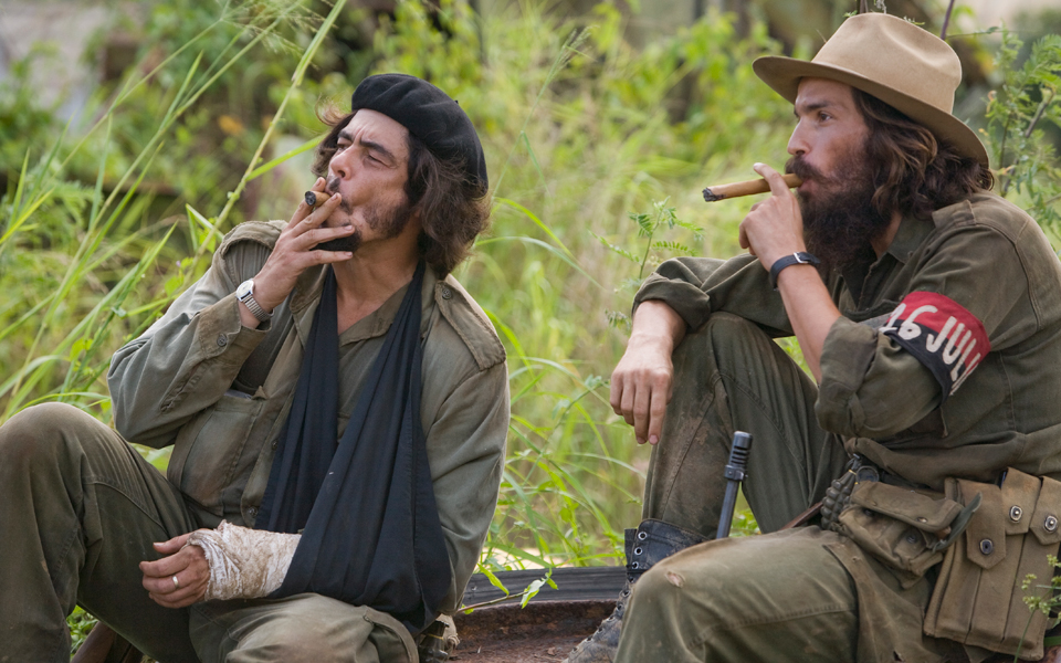 Νέες ταινίες: Ιερέας σε δίλημμα και γκρίνια για γέλια-5