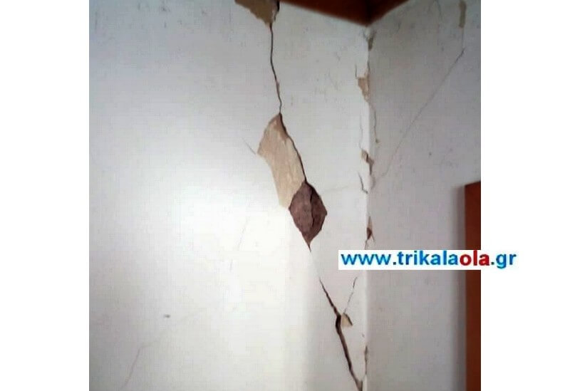 Ισχυρή σεισμική δόνηση 5 Ρίχτερ στα Τρίκαλα – Kατολισθήσεις σε επαρχιακούς δρόμους (φωτογραφίες)-3