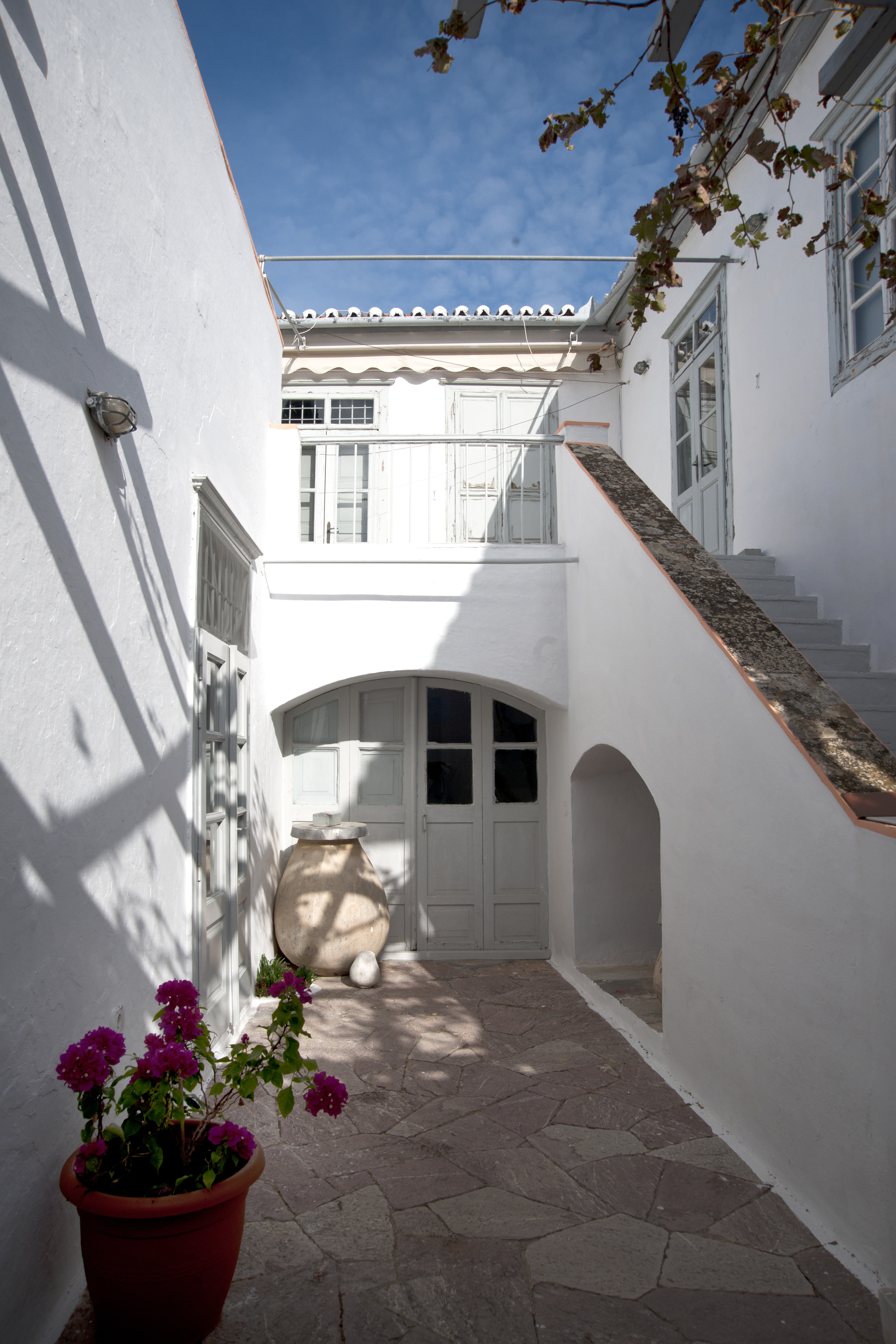 Ο Θέμης Κοντογούρης τιμά και θυμάται τον δάσκαλό του, Παναγιώτη Τέτση-4