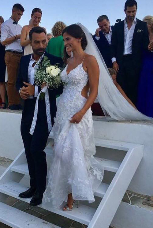 Πρέπει να ξαναδείς σε 360ᵒ το νυφικό της Χριστίνας Μπόμπα από την Σήλια Κριθαριώτη-1