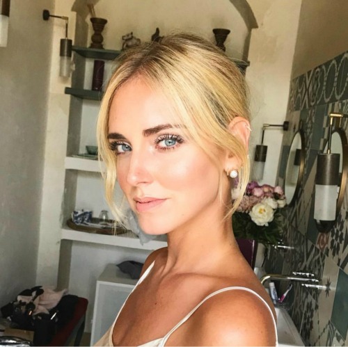 Chiara Ferragni: Αυτά είναι τα προϊόντα του νυφικού μακιγιάζ της-1