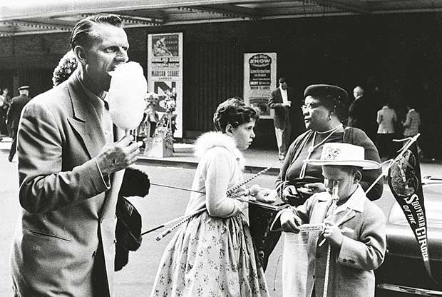 Το ασπρόμαυρο σύμπαν της Σαμπίνε Βάις-2