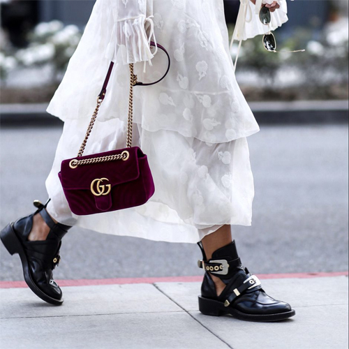 Αυτή η τσάντα θα δώσει την απαραίτητη πολυτέλεια στα χειμερινά μας σύνολα-1