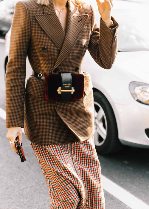 Αυτή η τσάντα θα δώσει την απαραίτητη πολυτέλεια στα χειμερινά μας σύνολα-2