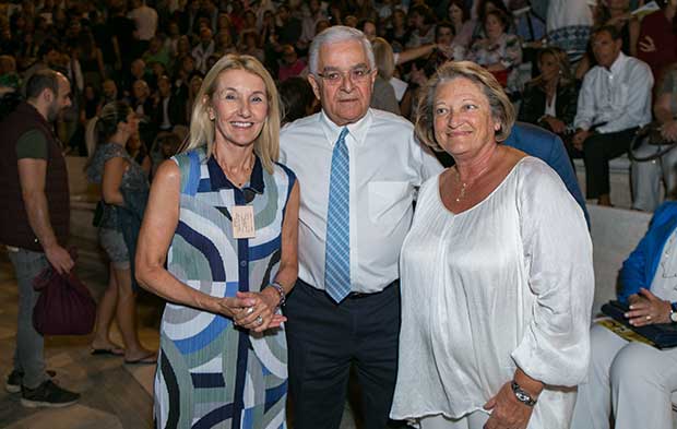 Τρεις σπουδαίοι συνθέτες, πολλοί εκλεκτοί ερμηνευτές, χιλιάδες θεατές «Μαζί για το Παιδί»-2