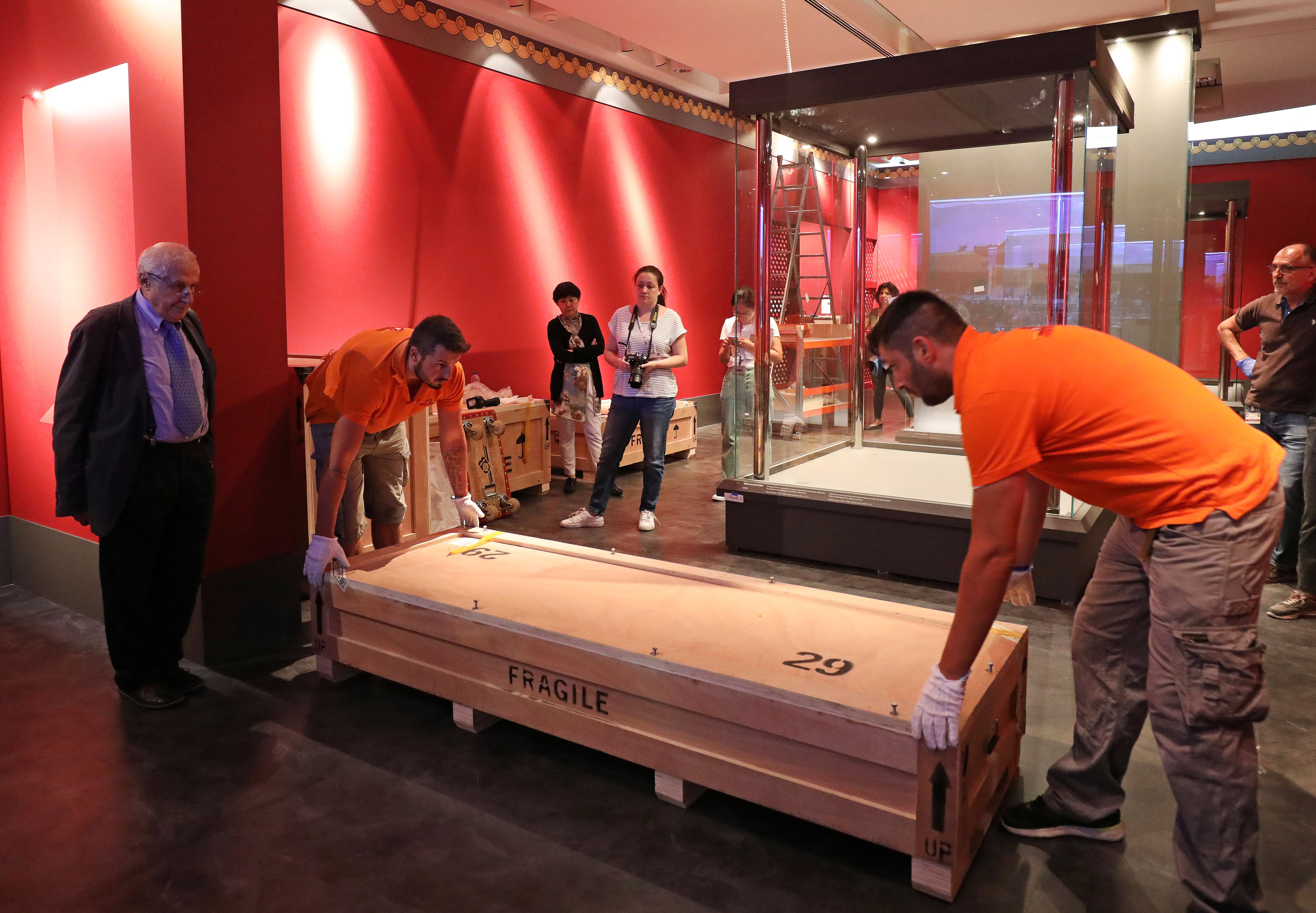 Στα άδυτα της Απαγορευμένης Πόλης-1