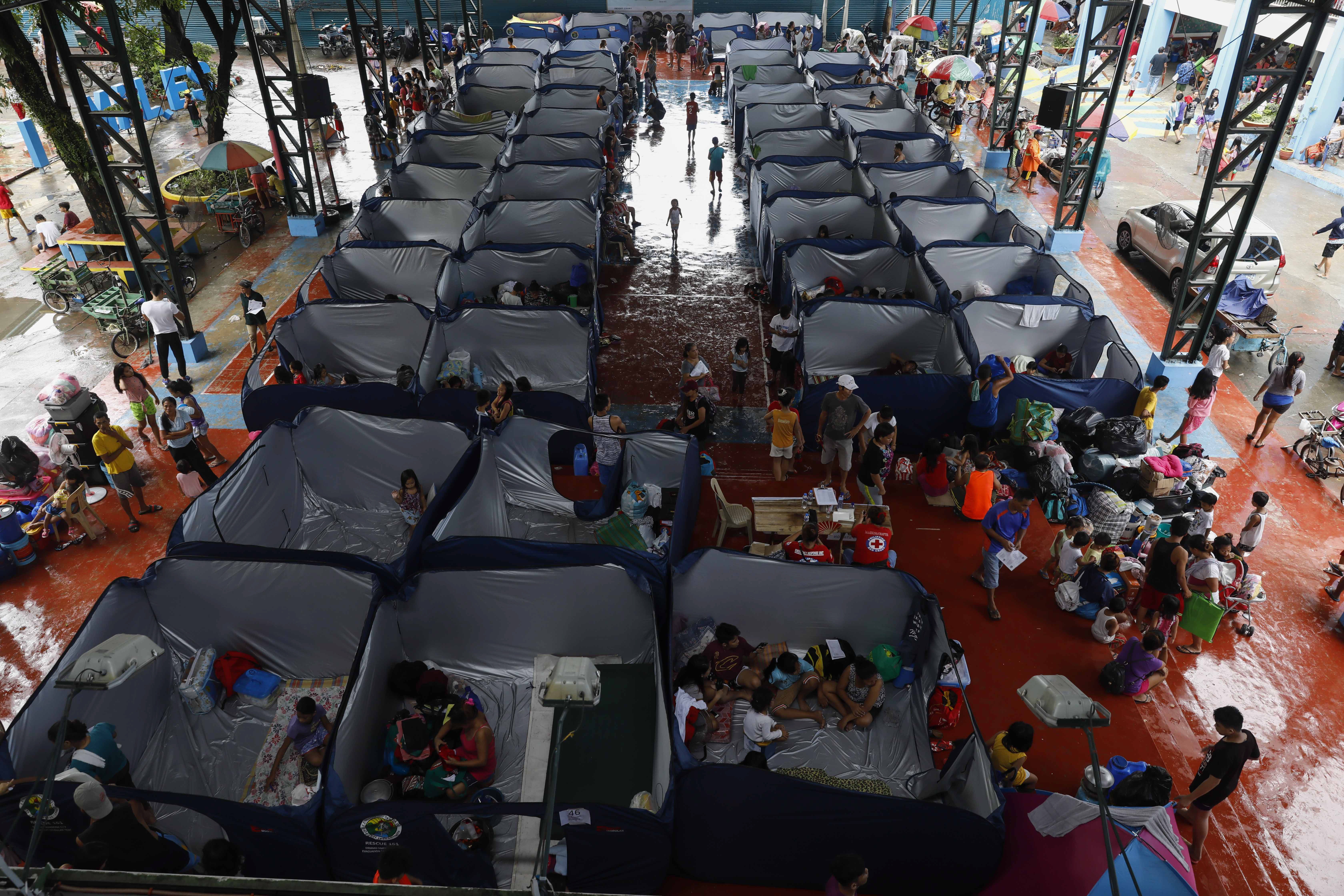 Φιλιππίνες: 36 νεκροί από τον υπερτυφώνα Μανγκούτ – Ανησυχίες για 40 παγιδευμένους-6