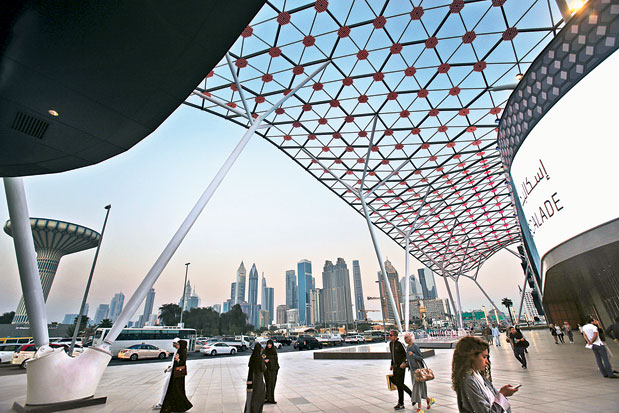 Ντουμπαϊ: Δύο κόσμοι-3