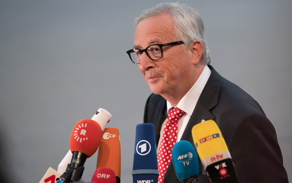 Ε.Ε.: «Παιχνίδι αλληλοκατηγοριών» για το μεταναστευτικό-4