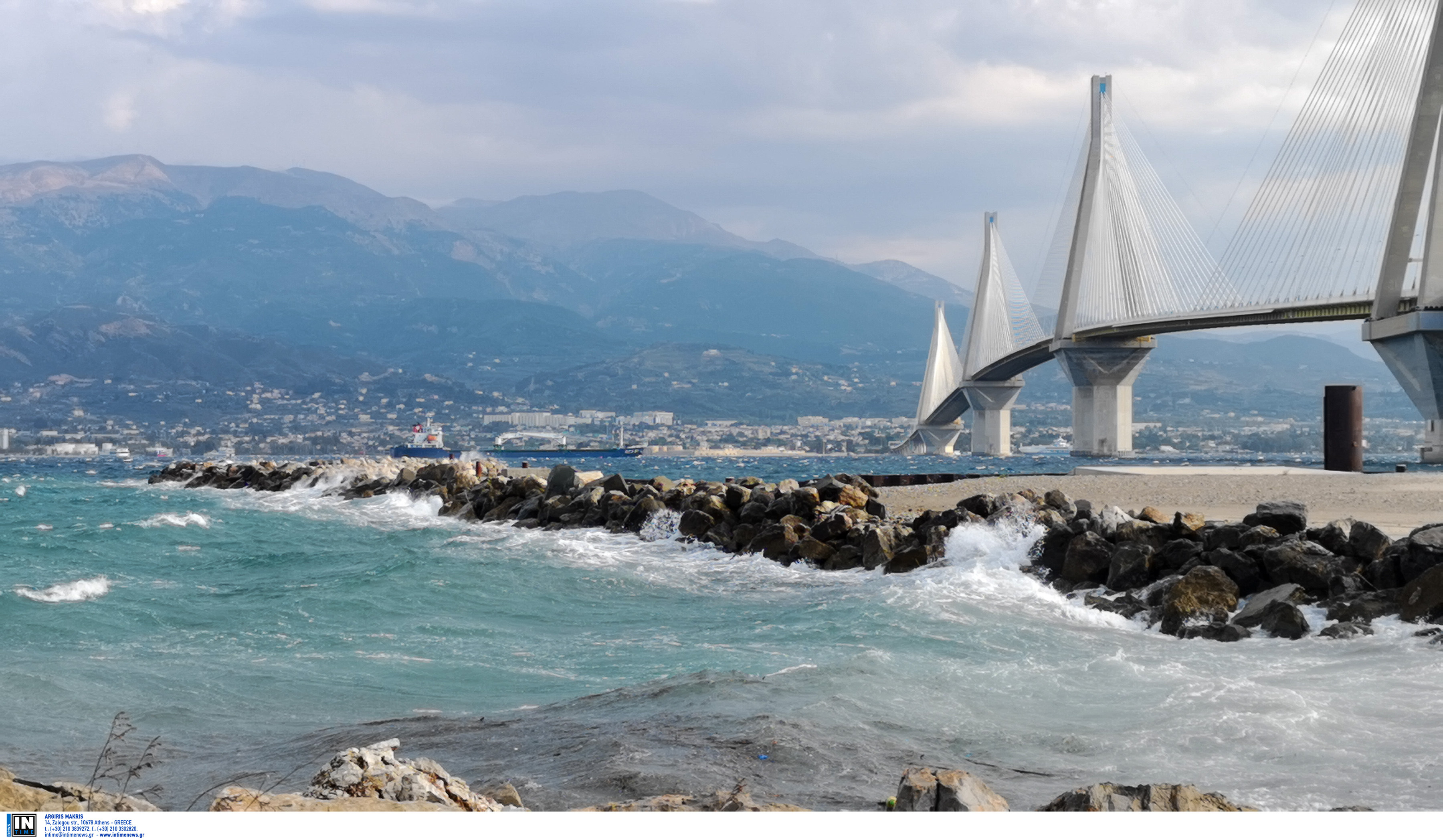 Εκατοντάδες κλήσεις στην Πυροσβεστική, διακοπές ρεύματος και κλειστά σχολεία λόγω της κακοκαιρίας «Ξενοφών» (φωτογραφίες)-10