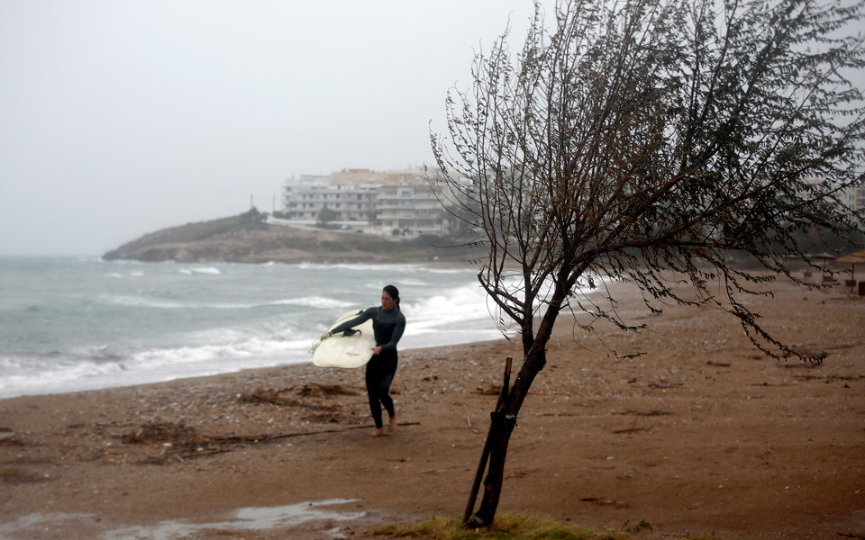 Σε Αργολίδα και Κορινθία τα σημαντικότερα προβλήματα από το πέρασμα του κυκλώνα – Λεπτό προς λεπτό η πορεία του (φωτογραφίες – βίντεο)-1
