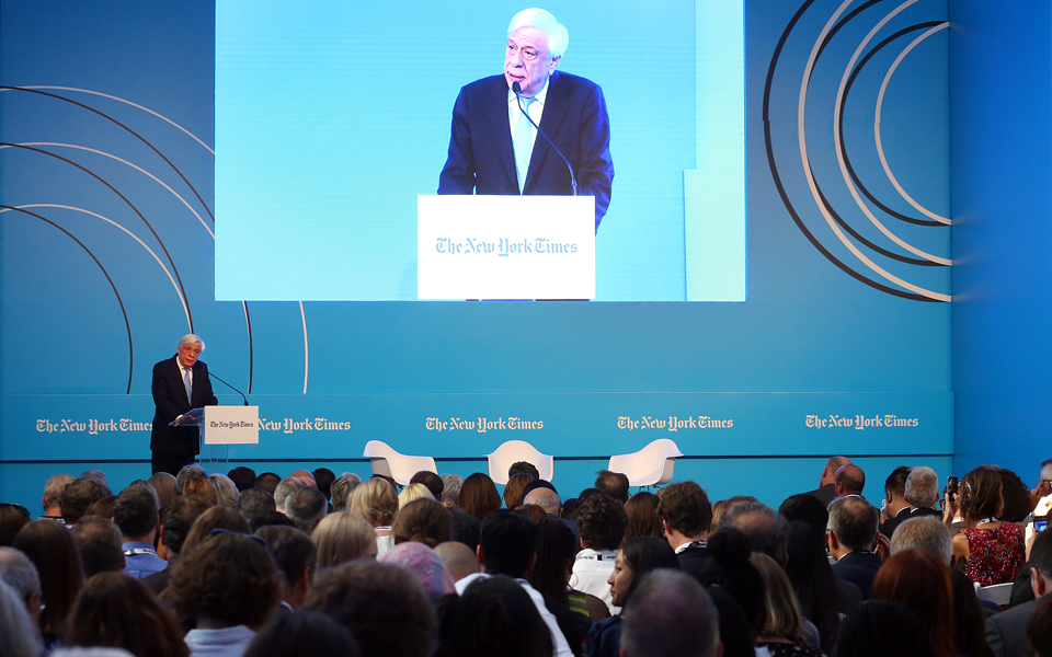 Δίκαιο επί του πραγματικού-1