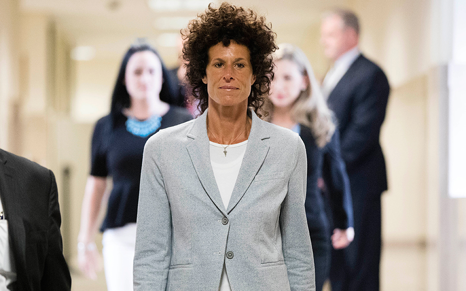 Σεξουαλικές επιθέσεις: «Ορίστε γιατί δεν είχαμε μιλήσει τόσα χρόνια»-1