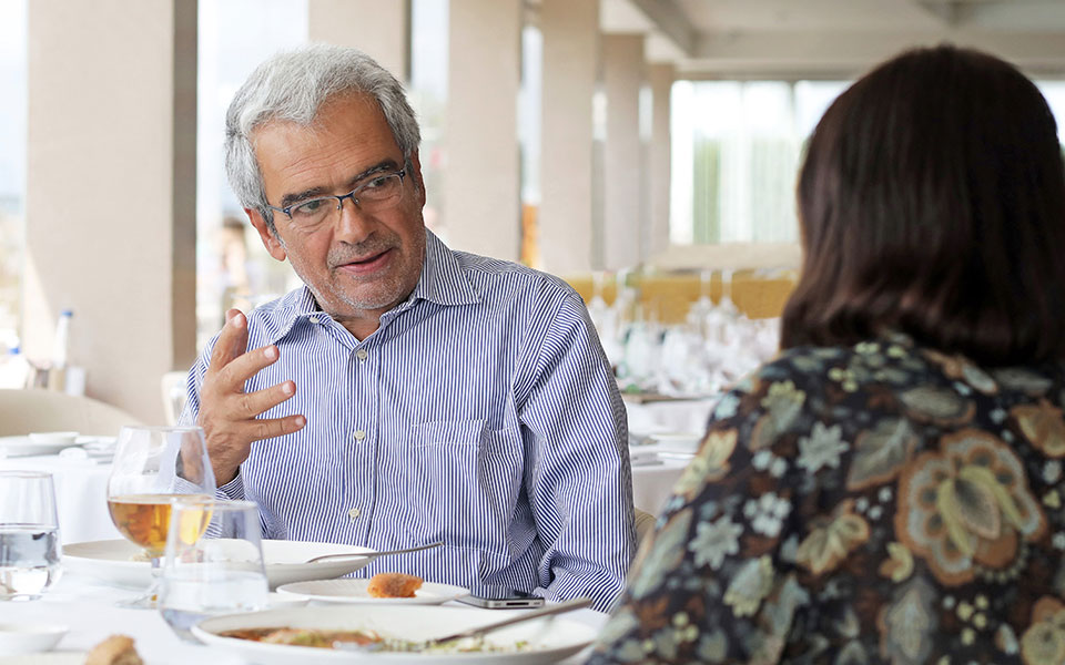 Μιχάλης Μοδινός στην «K»: Κάνουμε τροχάδην επιτόπου-1