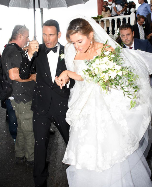 Αθηνά Οικονομάκου και Μαρία Μενούνος ”ψήφισαν” Σήλια Κριθαριώτη-3