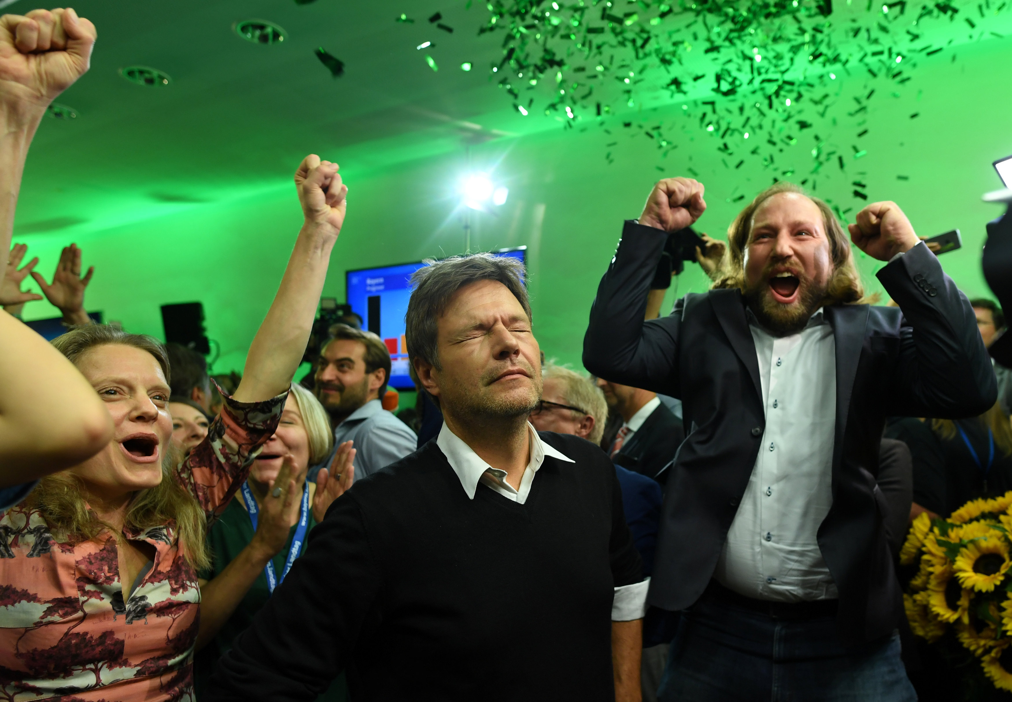 Πλήγμα για το CSU στη Βαυαρία, χάνει 12 μονάδες – Δεύτερο κόμμα οι Πράσινοι, πέμπτο το SPD-4