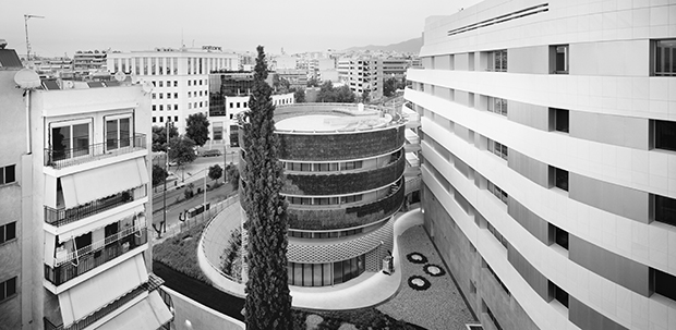 Το φωτεινό «καράβι» της Αθήνας-7