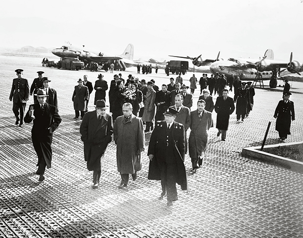 Ο «καθηγητής» με την κάμερα διδάσκει Ιστορία-3