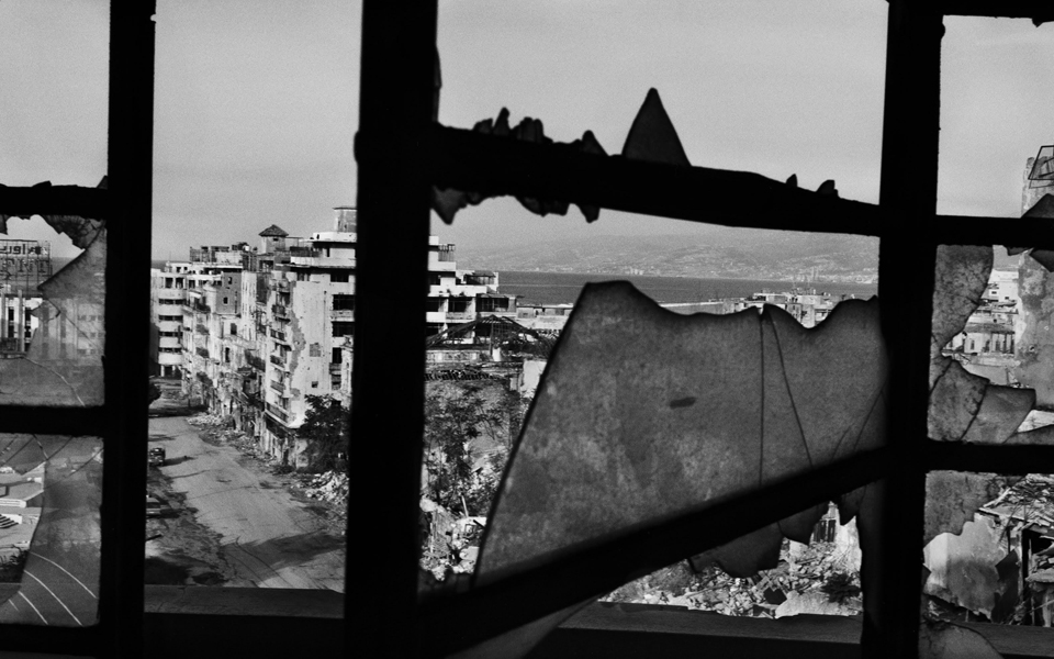 Ο «γκρίζος» κόσμος ενός θρυλικού φωτογράφου-3