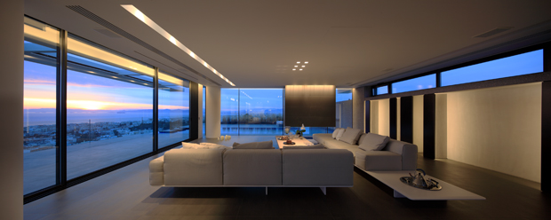 Μία ονειρική κατοικία με θέα τη θάλασσα του Αλίμου-7