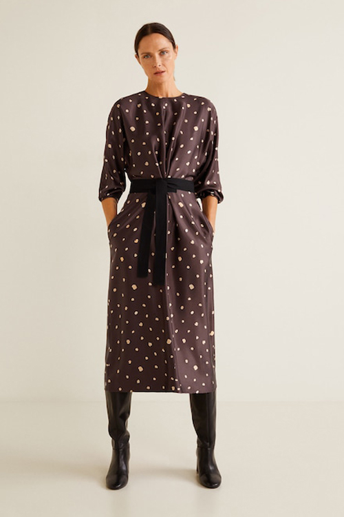 7 φορέματα που αποδεικνύουν ότι το πουά δεν πάει πουθενά…-5