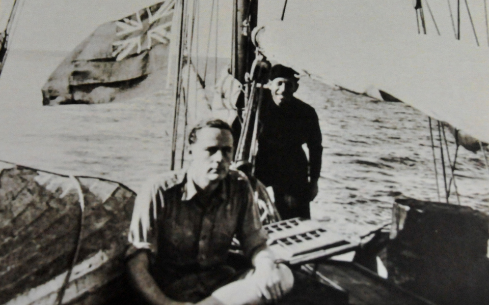 Βγάζοντας από τη λήθη έναν ήρωα-4