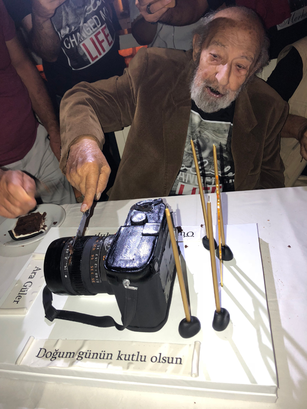 Ο θρύλος πίσω από τον φακό-6