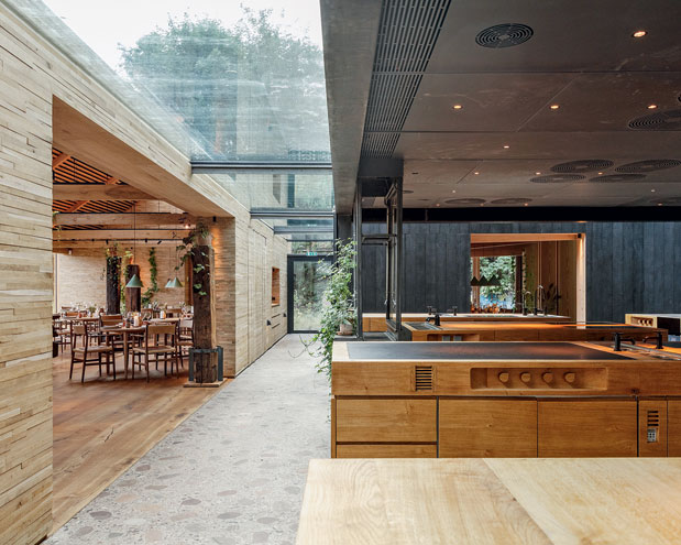 Χωρίς συστάσεις-1