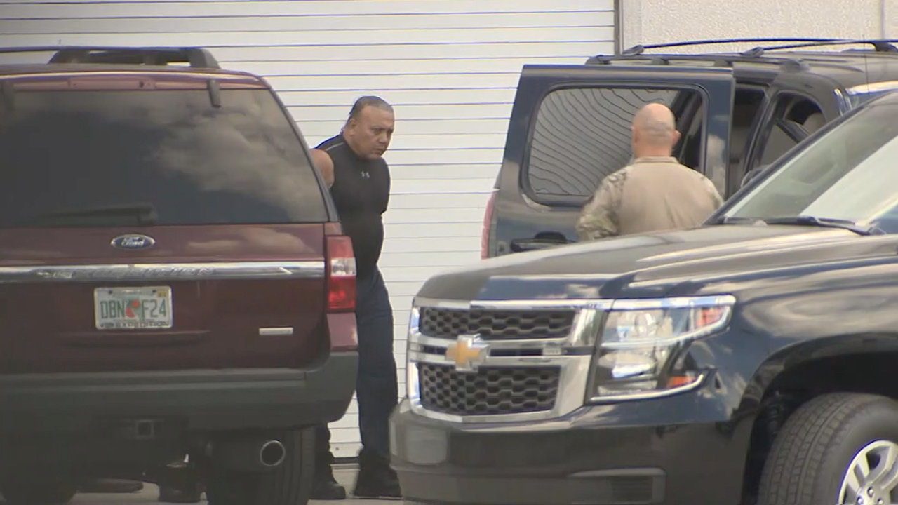 ΗΠΑ: Πέντε κατηγορίες για κακουργήματα σε βάρος του άνδρα που έστελνε τα τρομο-δέματα – Το προφίλ του δράστη-2