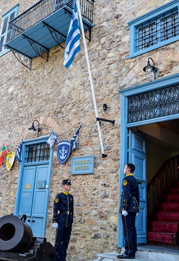 Παράδοση, υπερηφάνεια, εξωστρέφεια-2