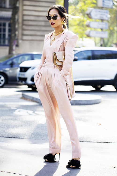 Μονόχρωμα φθινοπωρινά σύνολα και tips για να αποθεώσεις την τάση-6