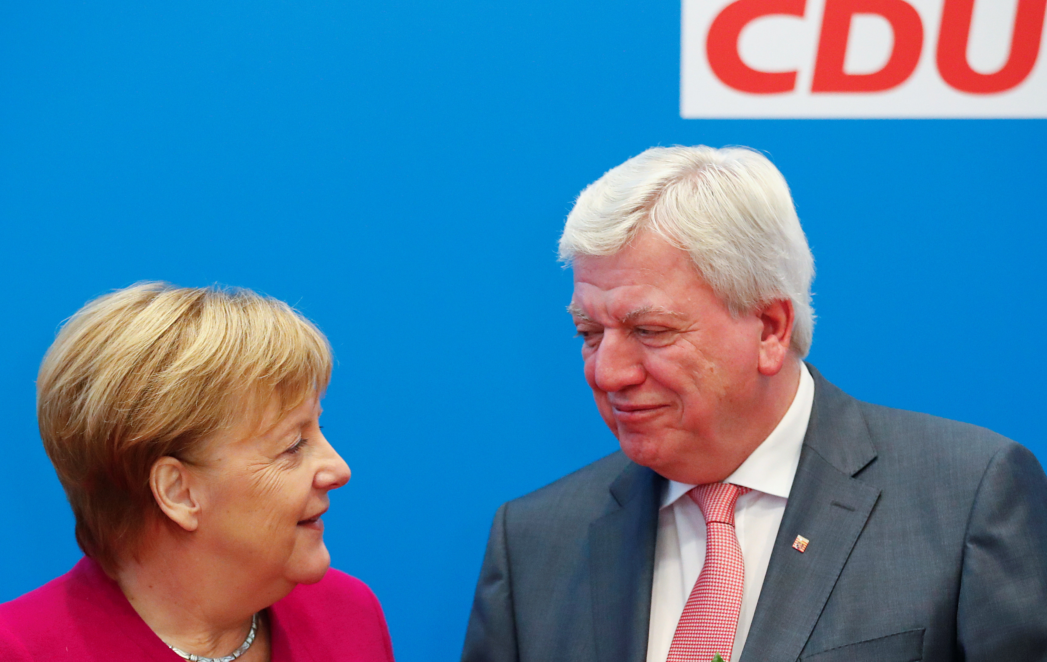 Γερμανικός Τύπος: Η αποχώρηση της Μέρκελ από την ηγεσία του CDU και τα σενάρια για την επόμενη μέρα-5