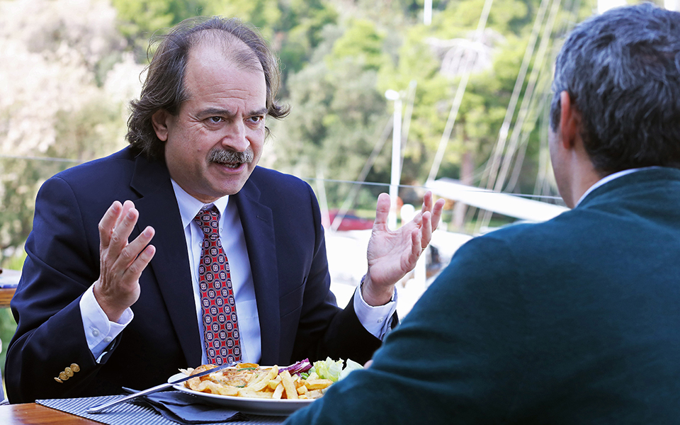 Γιάννης Π.Α. Ιωαννίδης στην «K»: Ομάδες ακαδημαϊκού παρακράτους στα ΑΕΙ-1