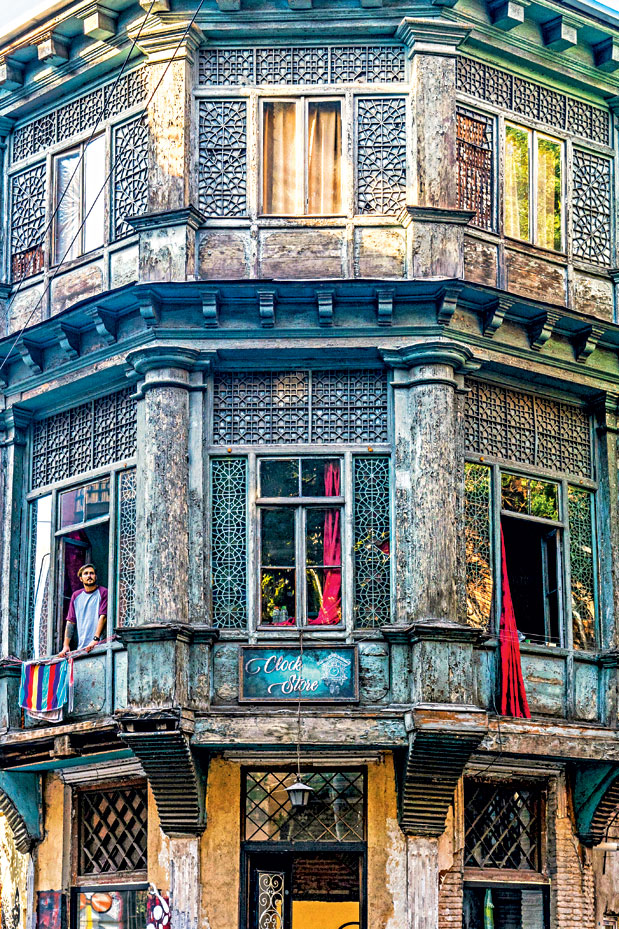 Η ώρα της Τιφλίδας-4