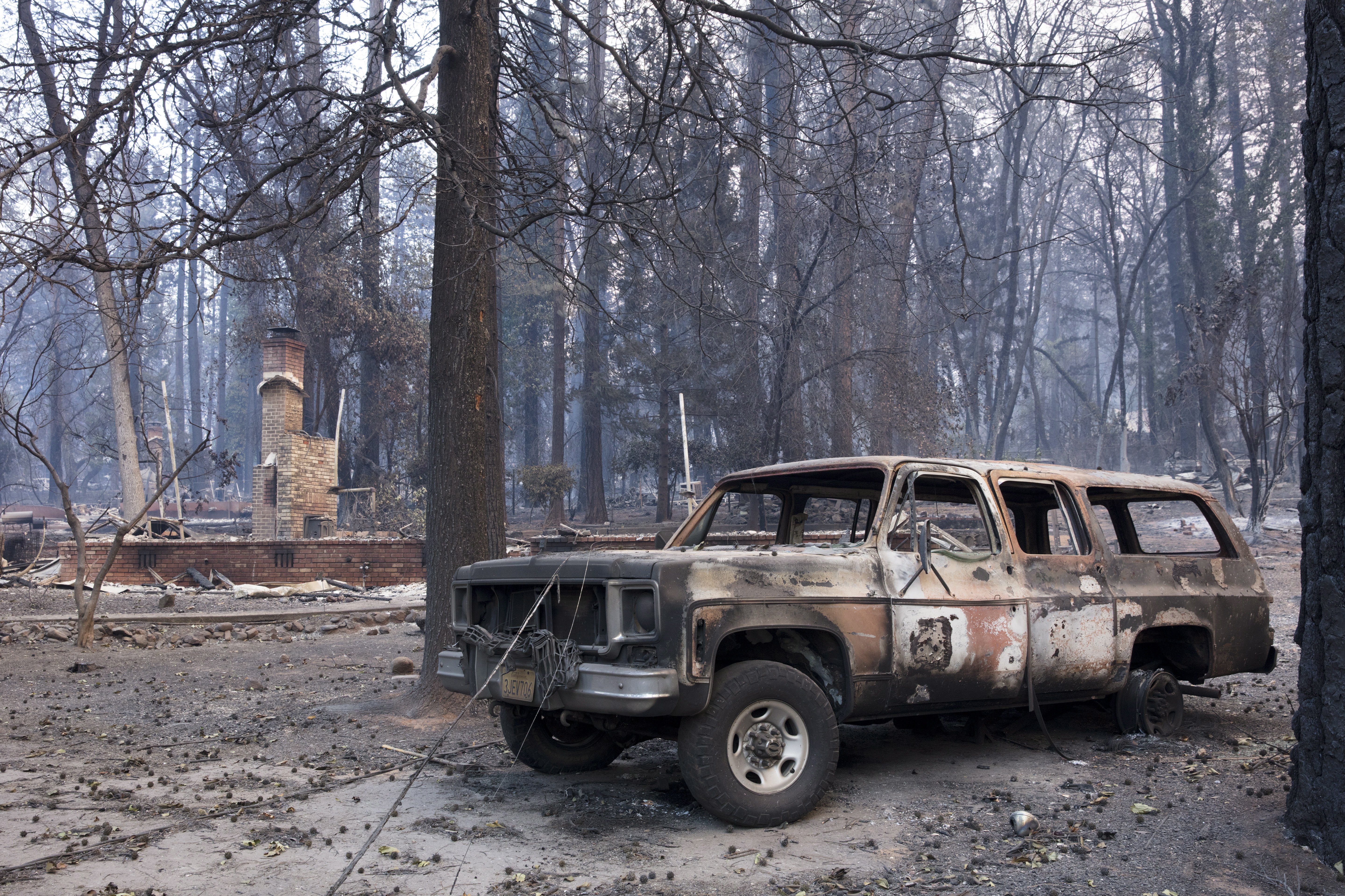 Τουλάχιστον 31 νεκροί από την πύρινη λαίλαπα της Καλιφόρνια-5