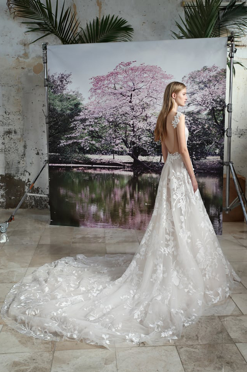 Οι 5 μεγάλες bridal τάσεις του 2019 για μέλλουσες νύφες-8