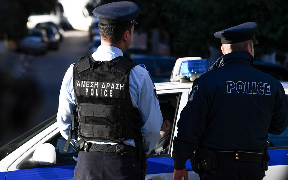Πυρίτιδα περιείχε ο εκρηκτικός μηχανισμός έξω από το σπίτι Ντογιάκου – Γιατί δεν εξερράγη-5