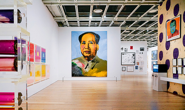 Βουτιά στο ποπ, επιδραστικό σύμπαν του Γουόρχολ-1