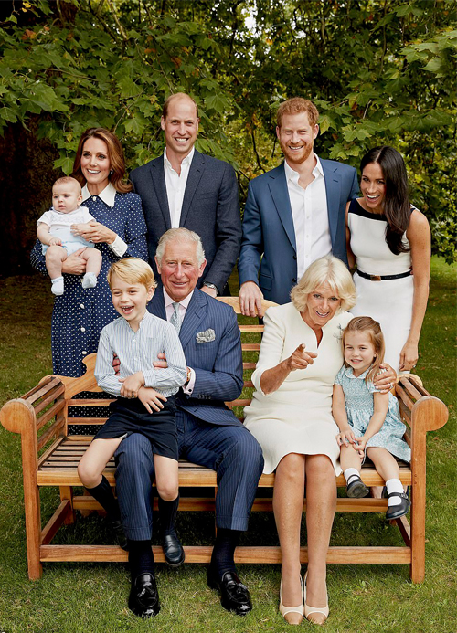 Η fun φωτογράφιση της βασιλικής οικογένειας για τα γενέθλια του πρίγκιπα Κάρολου-1