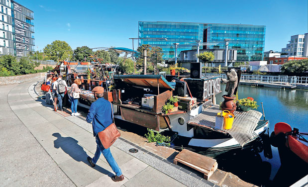 Η γειτονιά των 3,5 δισ.-4