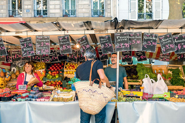 Παρίσι: Ο Μαιγκρέ μένει ακόμα εδώ-3