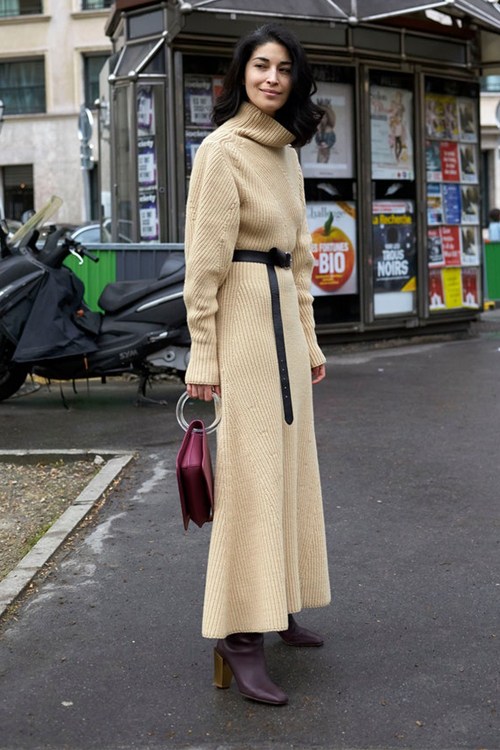 3 fresh τρόποι να συνδυάσεις το αγαπημένο σου φόρεμα με το κατάλληλο ζευγάρι μπότες-1