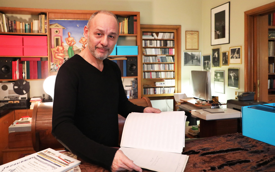 Στο «καταφύγιο» του Μάνου-3