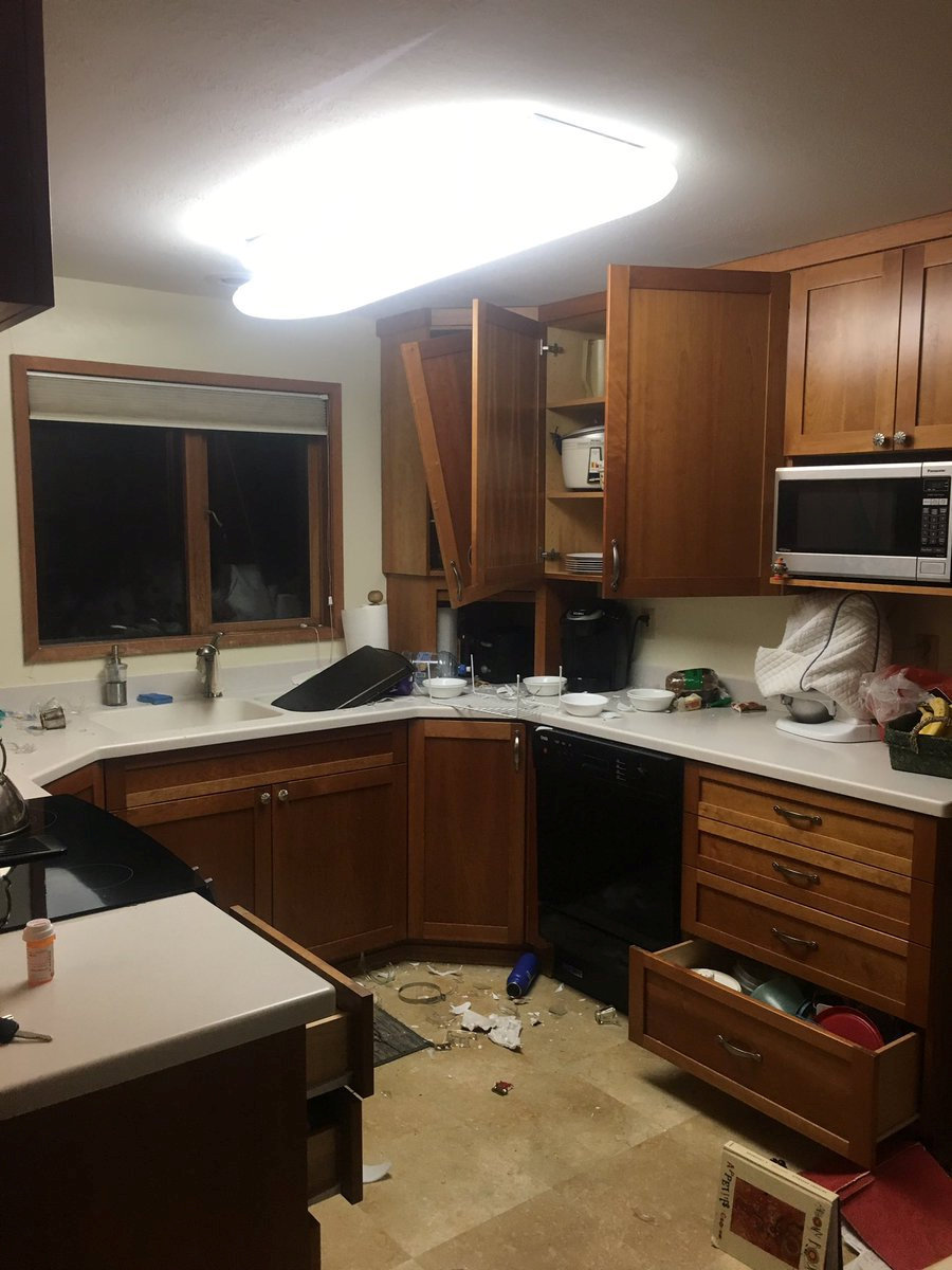 Σοβαρές ζημιές από τον ισχυρό σεισμό των 7 Ρίχτερ στην Αλάσκα (βίντεο – φωτογραφίες)-3