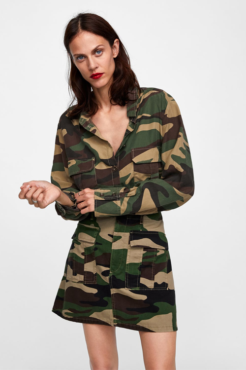 H Victoria Beckham επαναφέρει αυτή την τάση από τα μαθητικά μας χρόνια…-2