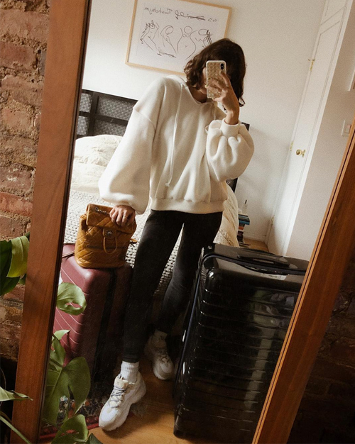 4 stylish τρόποι να φορέσεις το μαύρο κολάν σου αυτό τον Χειμώνα-2