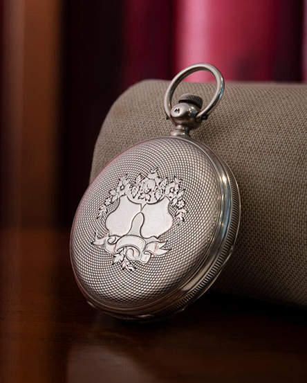 Συλλέκτης ανακαλύπτει το παλαιότερο ρολόι Longines-4