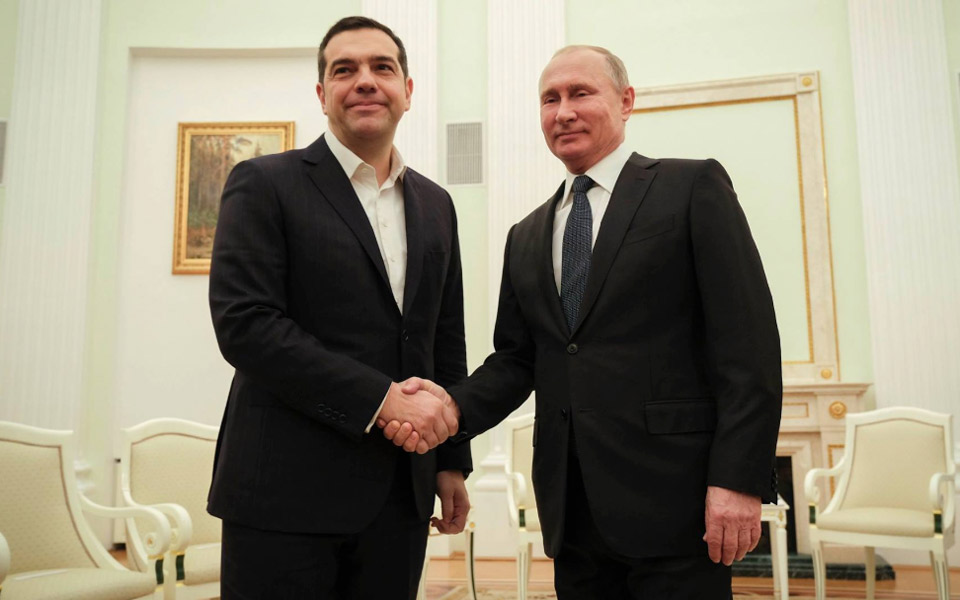 Σε εξέλιξη η συνάντηση Πούτιν – Τσίπρα στο Κρεμλίνο (βίντεο)-1