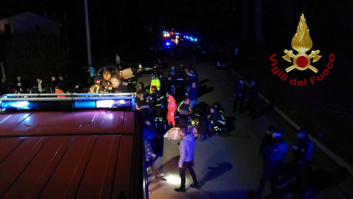 Ιταλία: Νεκροί πέντε έφηβοι και μια μητέρα σε κέντρο διασκέδασης – Τι δείχνουν οι πρώτες έρευνες (φωτογραφίες-βίντεο)-2