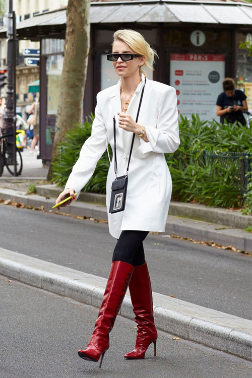 5 σύνολα που θα σε πείσουν ότι το μαύρο καλσόν δεν είναι και τόσο άσχημο τελικά…-3